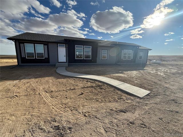 5165 Pass Me By Rd, Strasburg, CO 80136