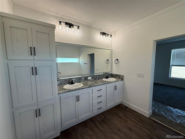 5165 Pass Me By Rd, Strasburg, CO 80136