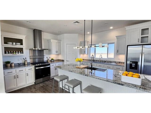 5165 Pass Me By Rd, Strasburg, CO 80136