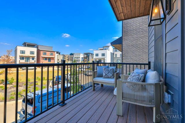 2908 Robertson Avenue, Cincinnati, OH 45209