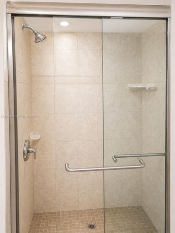 8750 Royal Palm Boulevard 103-3, Coral Springs, FL 33065