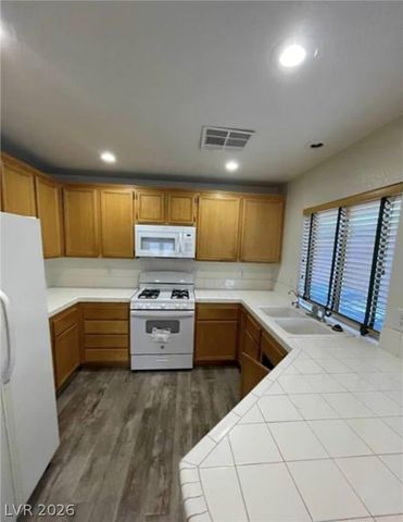 7517 Apple Cider Street, Las Vegas, NV 89131