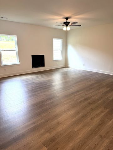 7212 Fairlawn Dr, Fairview, TN 37062