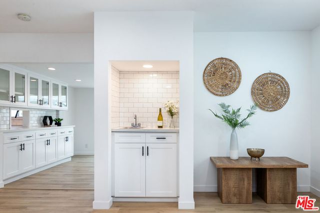 8446 Penfield Avenue, Winnetka, CA 91306