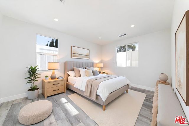 8446 Penfield Avenue, Winnetka, CA 91306