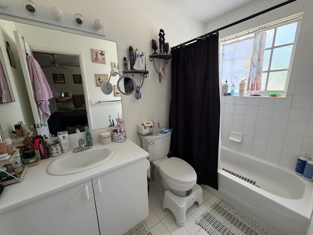 123 YACHT CLUB Way 111, Hypoluxo, FL 33462