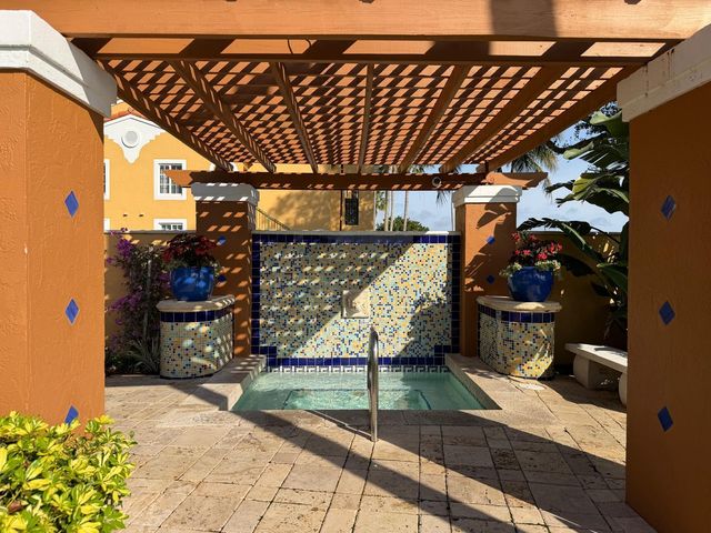 123 YACHT CLUB Way 111, Hypoluxo, FL 33462