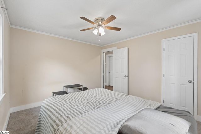 2 Maryland Avenue, Greenville, SC 29611