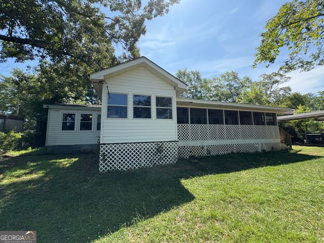 44 Penn Drive, Jackson, GA 30233