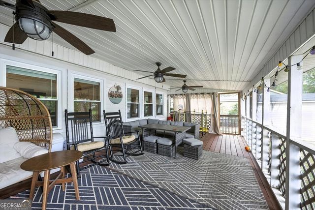 44 Penn Drive, Jackson, GA 30233