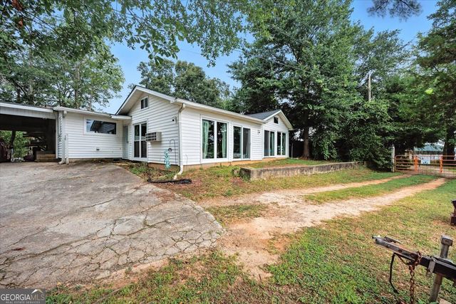 44 Penn Drive, Jackson, GA 30233