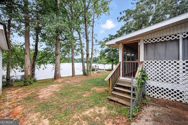 44 Penn Drive, Jackson, GA 30233