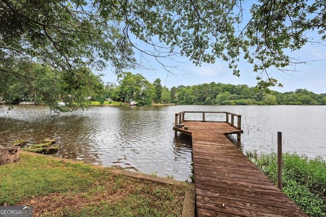 44 Penn Drive, Jackson, GA 30233