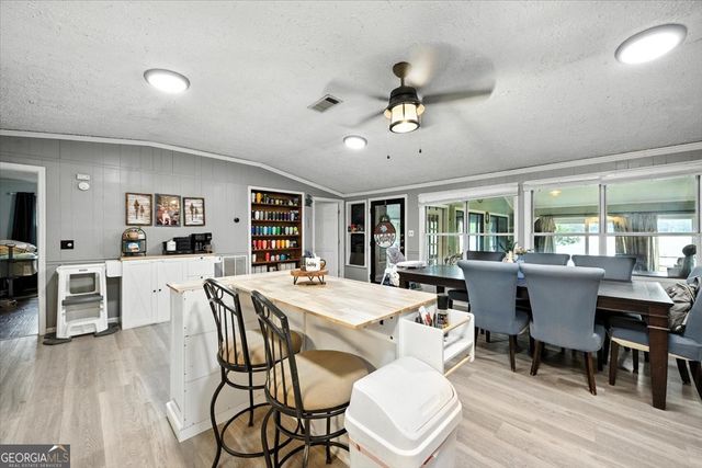44 Penn Drive, Jackson, GA 30233