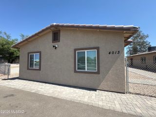 4013 E 22nd St Unit 1, Tucson, AZ 85711