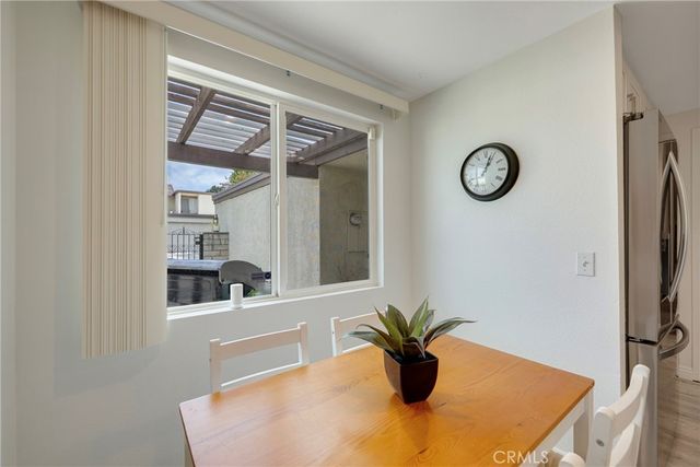 5548 E Vista del Amigo, Anaheim Hills, CA 92807