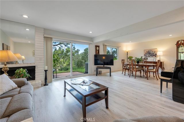 5548 E Vista del Amigo, Anaheim Hills, CA 92807