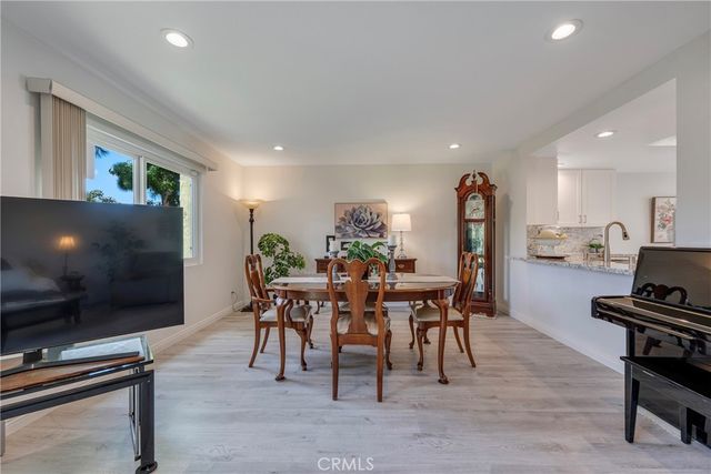 5548 E Vista del Amigo, Anaheim Hills, CA 92807