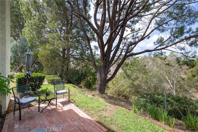 5548 E Vista del Amigo, Anaheim Hills, CA 92807