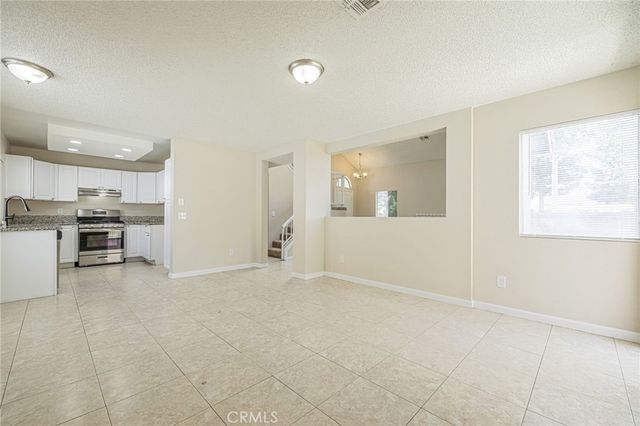 1503 E Kildare, Lancaster, CA 93535
