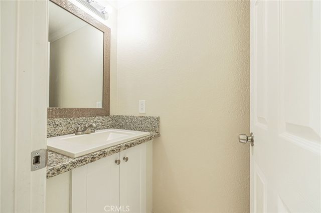 1503 E Kildare, Lancaster, CA 93535