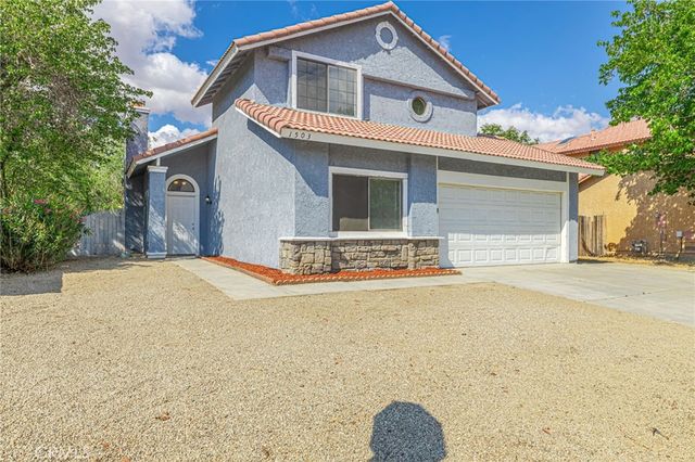 1503 E Kildare, Lancaster, CA 93535