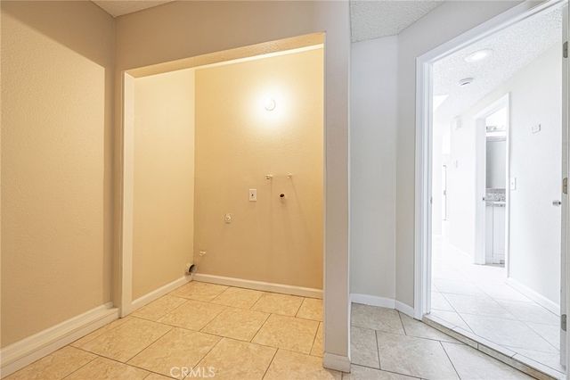 1503 E Kildare, Lancaster, CA 93535