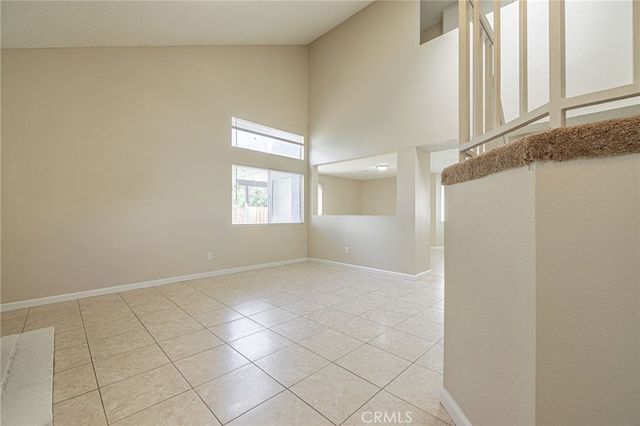 1503 E Kildare, Lancaster, CA 93535