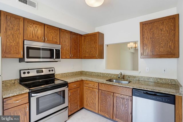 11 RIDGE BLVD, Wilmington, DE 19808