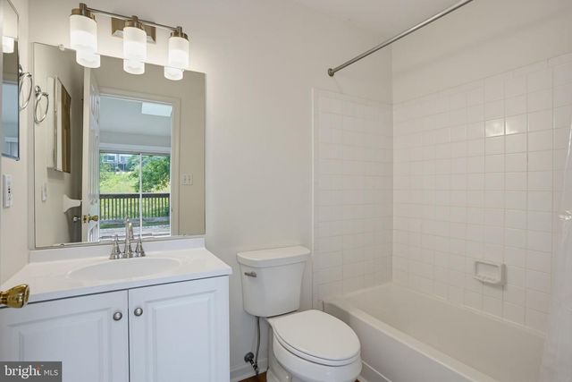 11 RIDGE BLVD, Wilmington, DE 19808