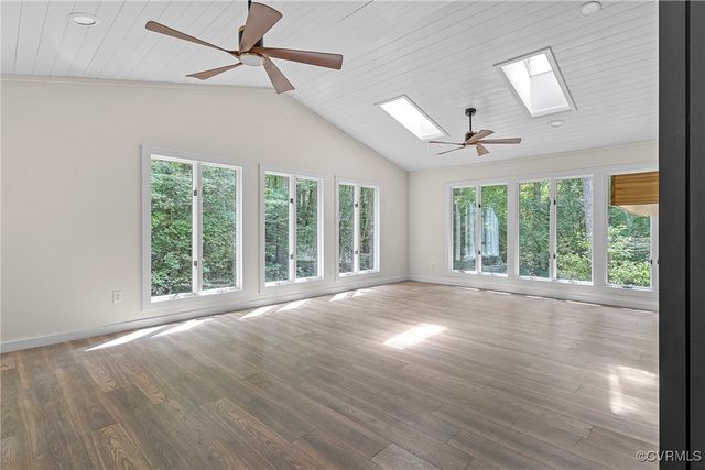 113 Rappa Run Rd, Topping, VA 23169