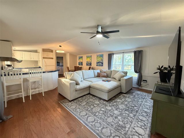 3074 S Fm 1486 Road, Montgomery, TX 77316