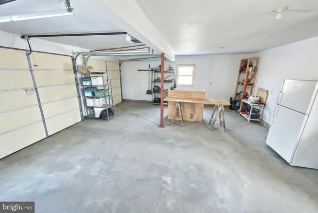 1198 TRINITY NORTH RD, Wrightsville, PA 17368