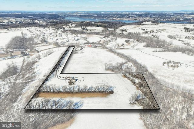 1198 TRINITY NORTH RD, Wrightsville, PA 17368