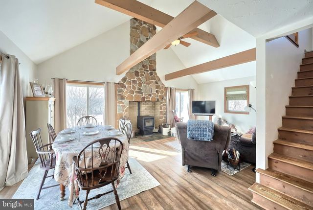 1198 TRINITY NORTH RD, Wrightsville, PA 17368