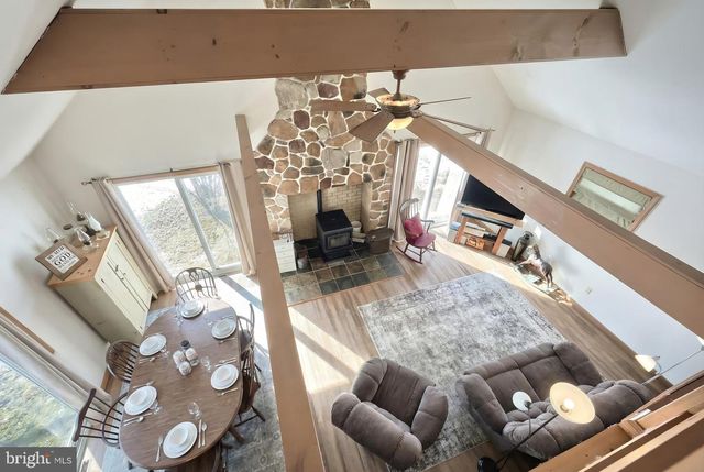 1198 TRINITY NORTH RD, Wrightsville, PA 17368