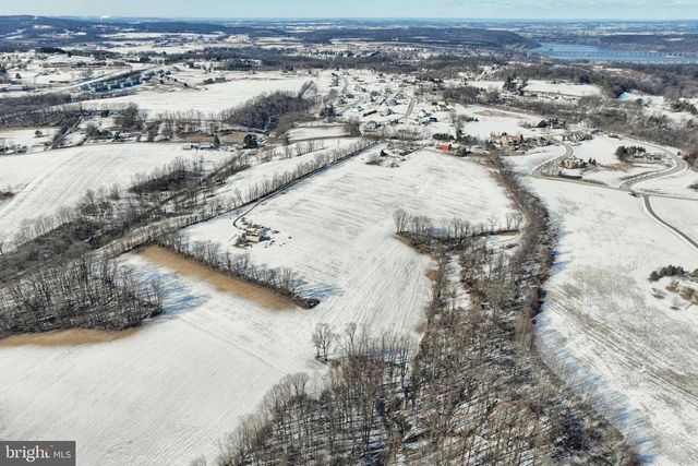 1198 TRINITY NORTH RD, Wrightsville, PA 17368