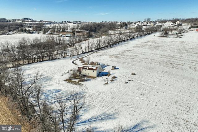 1198 TRINITY NORTH RD, Wrightsville, PA 17368