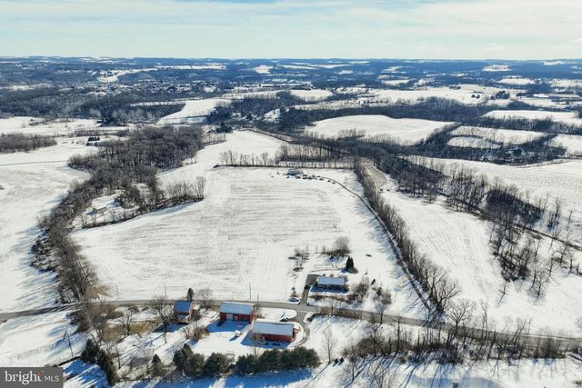 1198 TRINITY NORTH RD, Wrightsville, PA 17368