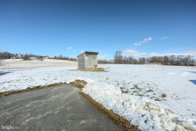 1198 TRINITY NORTH RD, Wrightsville, PA 17368