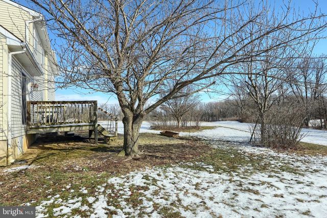 1198 TRINITY NORTH RD, Wrightsville, PA 17368