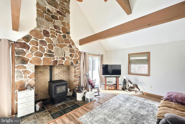 1198 TRINITY NORTH RD, Wrightsville, PA 17368