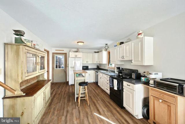 1198 TRINITY NORTH RD, Wrightsville, PA 17368