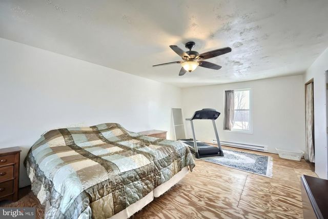 1198 TRINITY NORTH RD, Wrightsville, PA 17368