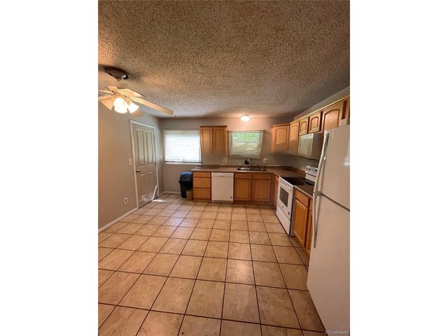 11942 S Clayson St, Parker, CO 80138