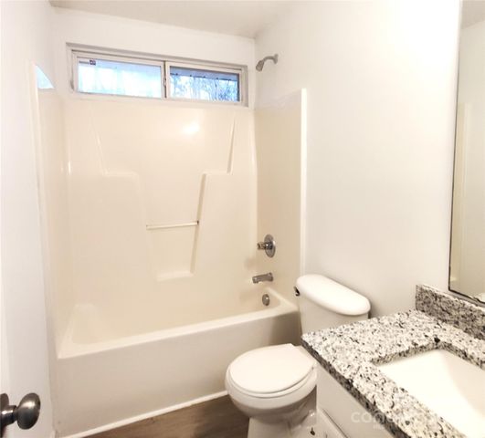 5702 Stone Bluff Court, Charlotte, NC 28214