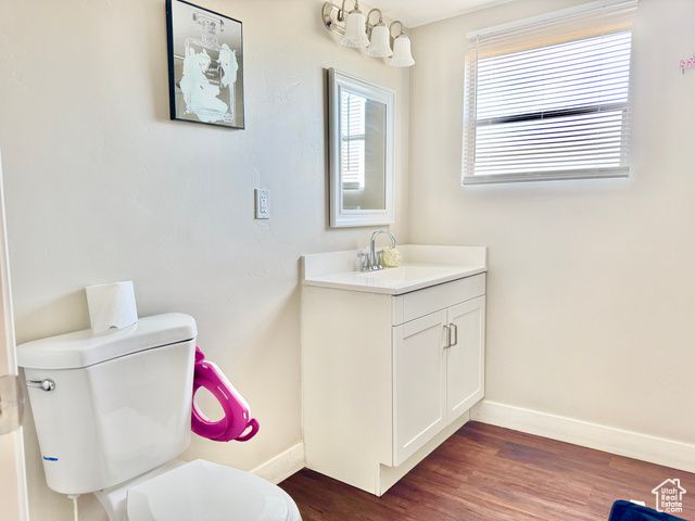 274 W EASTGATE DR, Sandy, UT 84070