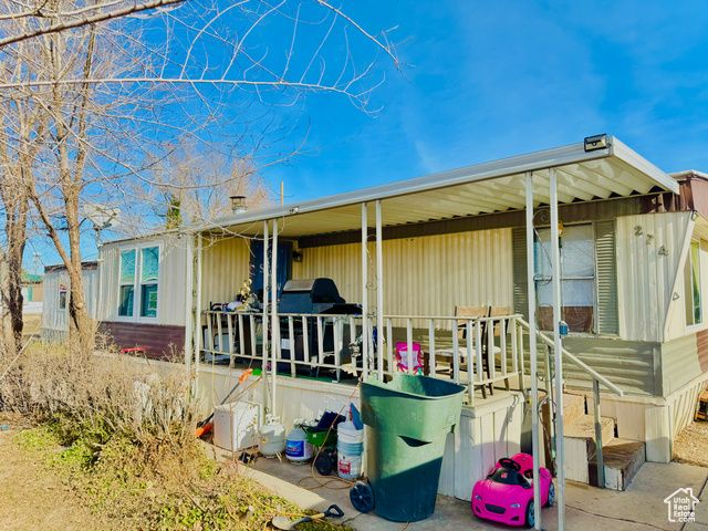 274 W EASTGATE DR, Sandy, UT 84070