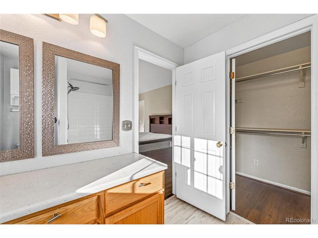 14400 Albrook Dr 55, Denver, CO 80239