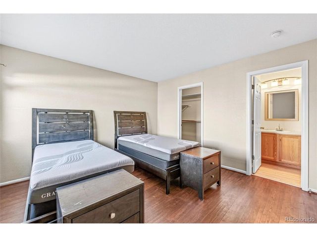 14400 Albrook Dr 55, Denver, CO 80239